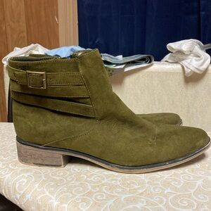 Women’s Size 9 Bamboo Booties
